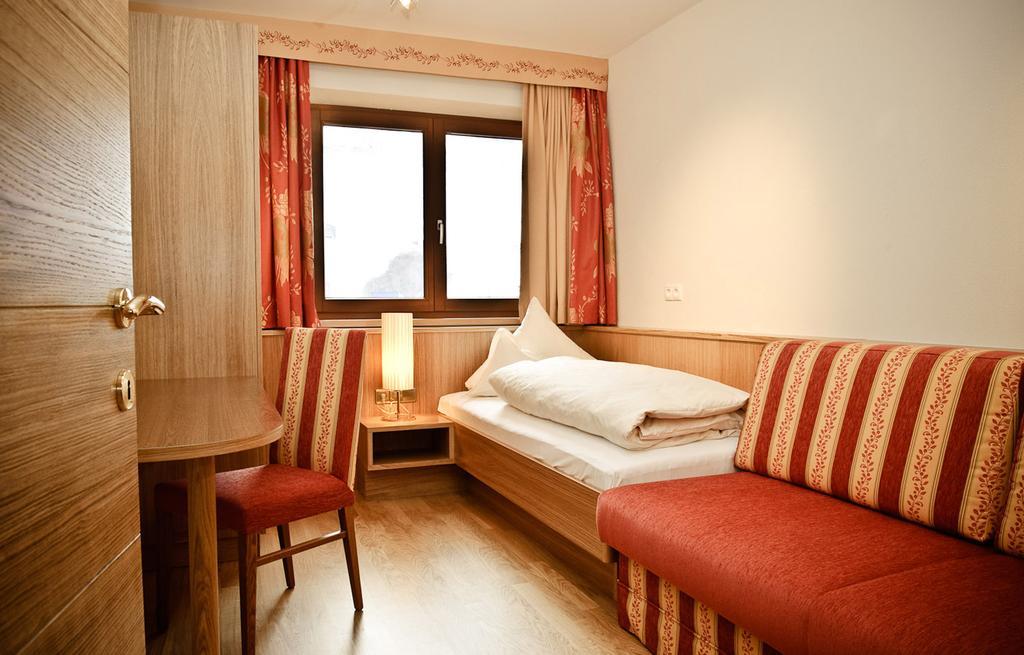 Sporthotel Neustift Neustift im Stubaital Exterior photo