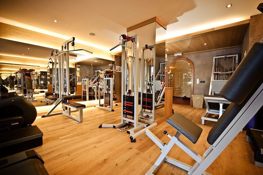 Sporthotel Neustift Neustift im Stubaital Exterior photo