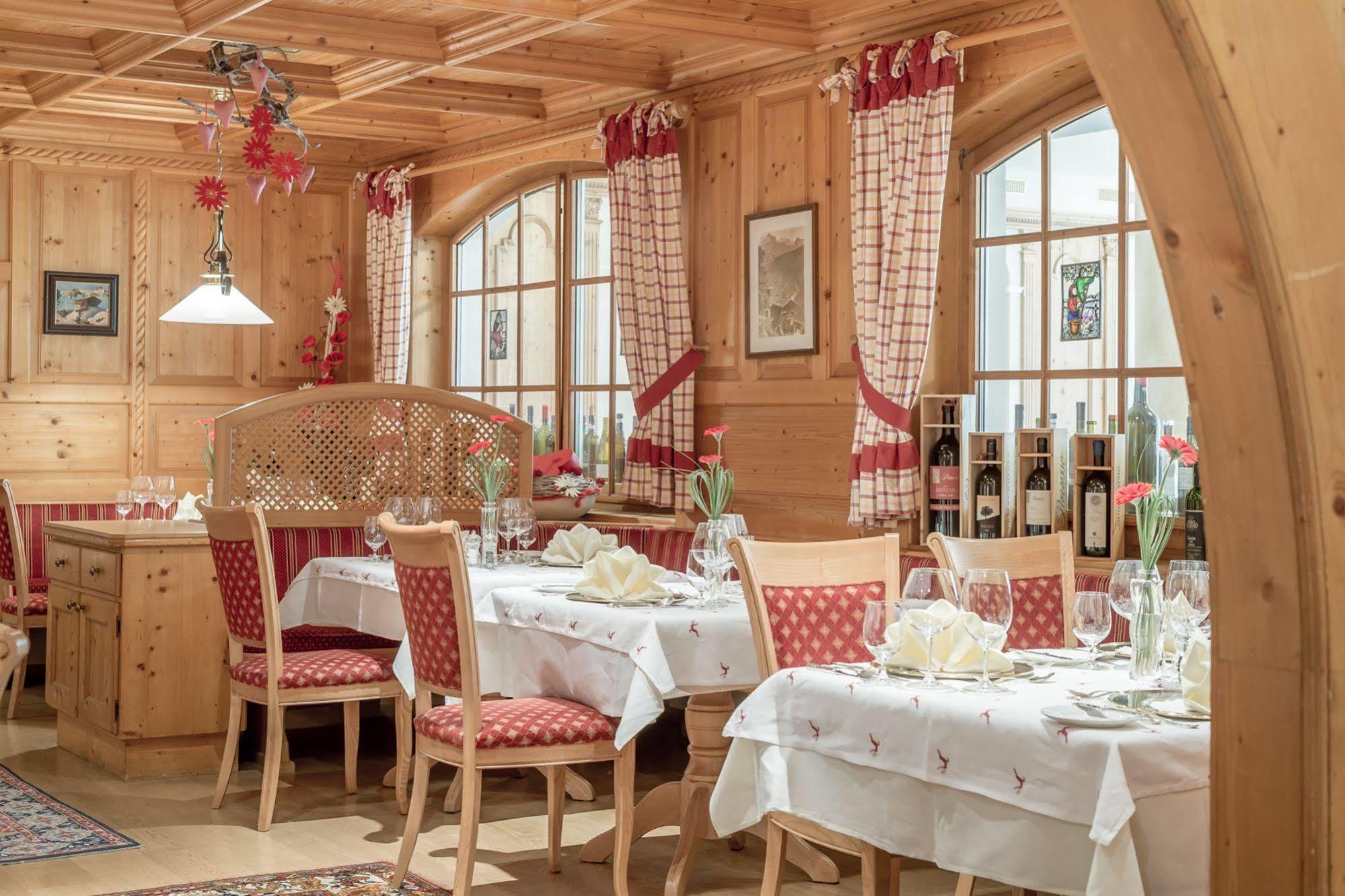 Sporthotel Neustift Neustift im Stubaital Exterior photo