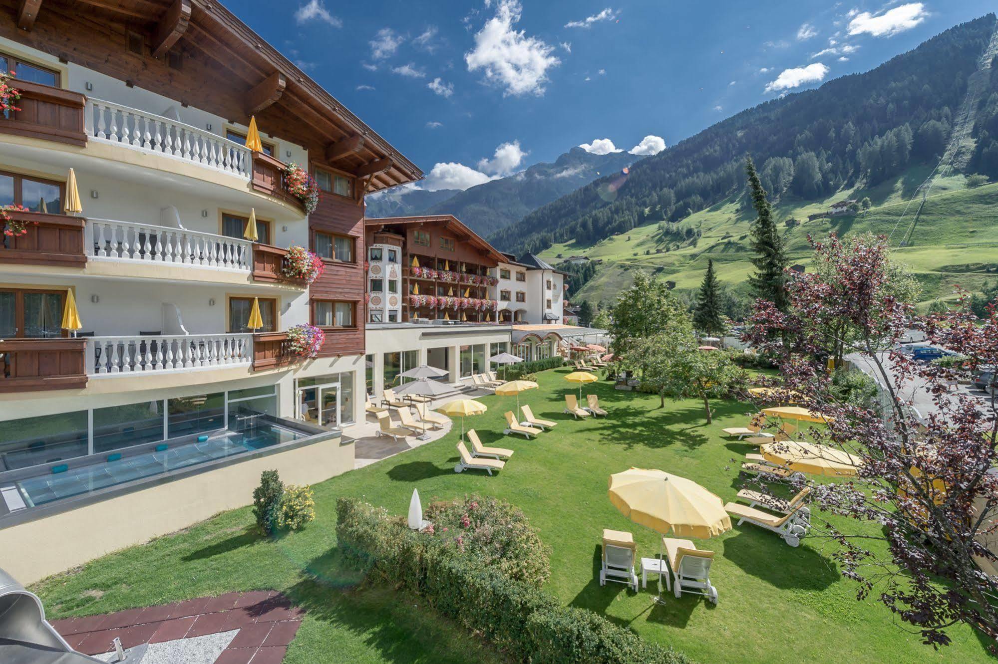 Sporthotel Neustift Neustift im Stubaital Exterior photo